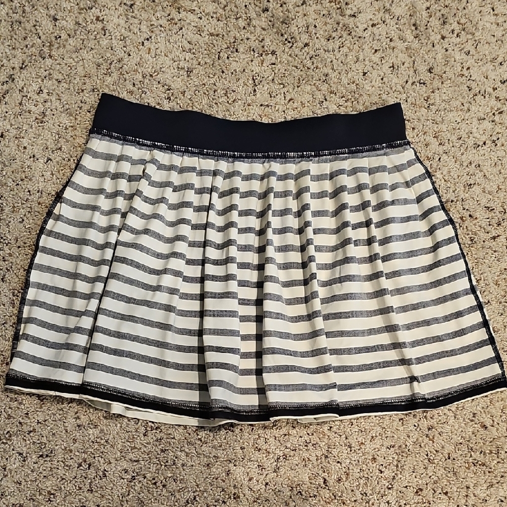 Kate Spade sz L navy and white skirt - Picture 9 of 10